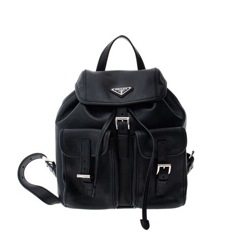 bolsa masculina prada mochila de couro com fivela prada|bolsas prada masculinas.